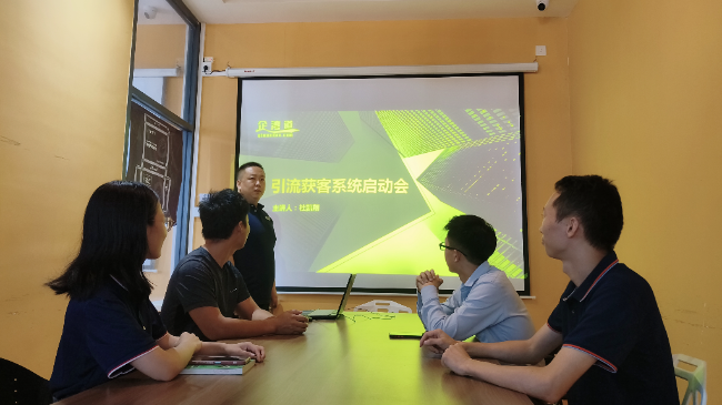 珠海中山短视频拍摄珠海代运营公司：95%的企业做短视频，为何粉丝难破千？露脸、真诚、重复——这看似最笨的方法，正在悄悄奖励那5%的清醒者